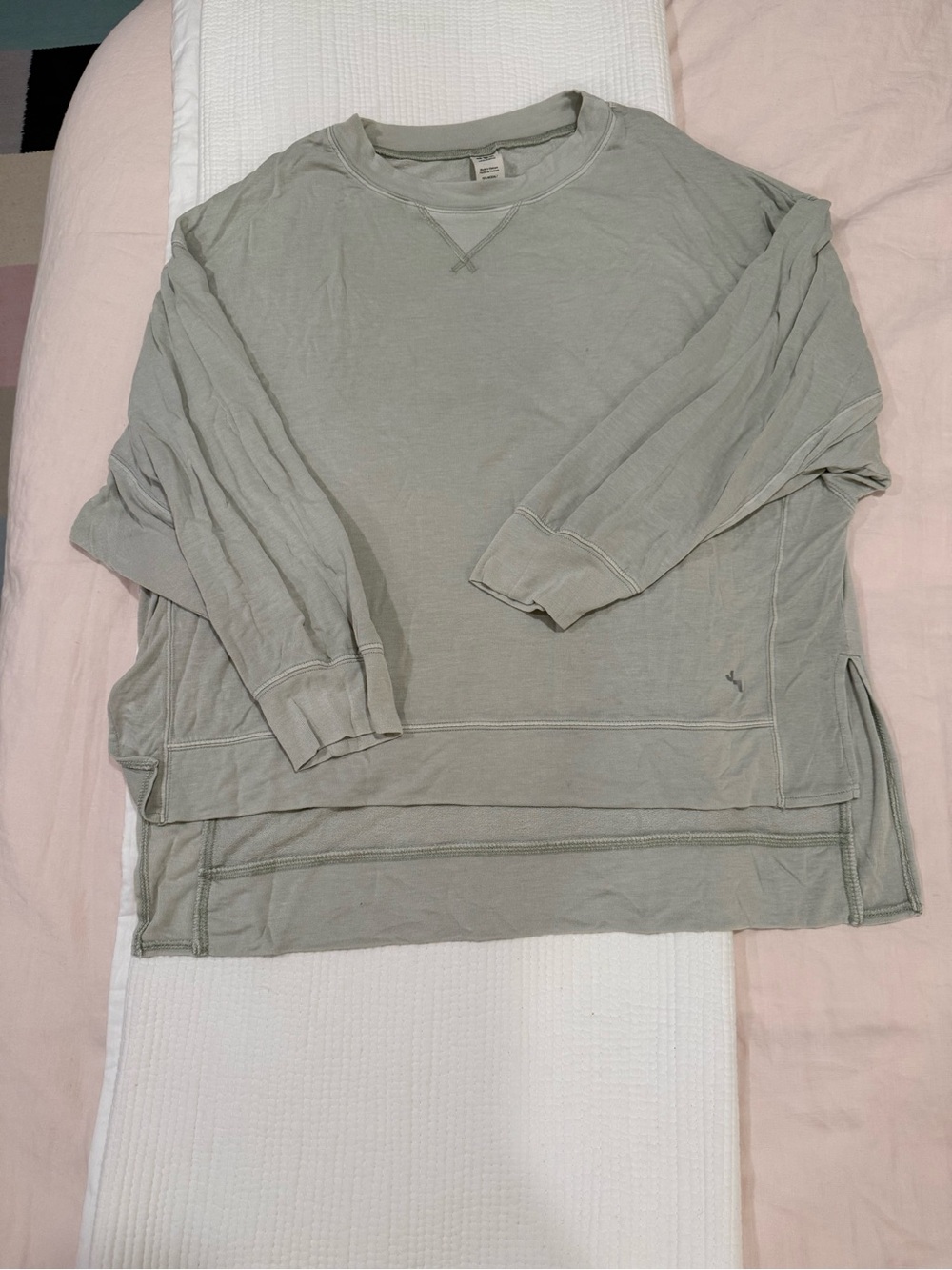 JoyLab Women’s Crewneck Sweatshirt in Sage, Size M